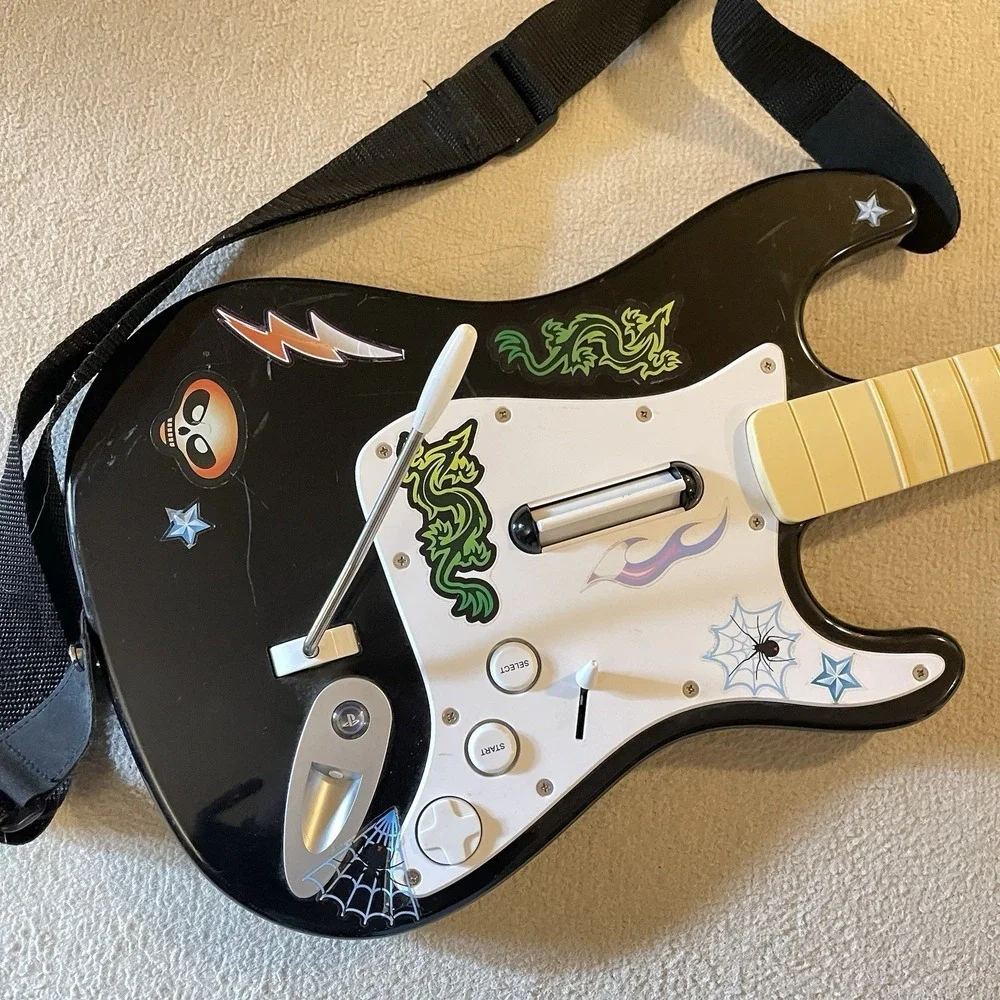 PS3 Harmonix Fender Stratocaster Guitar Hero/Rock Band Wireless Guitar NO DONGLE